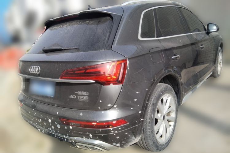 Used Audi Q5L 2022 40T Luxury Dynamic Model Rear Right 45 Deg