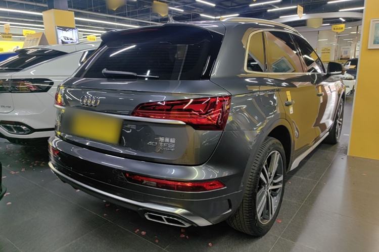 Used Audi Q5L 2022 Updated 40T Luxury Dynamic Edition Rear Right 45 Deg