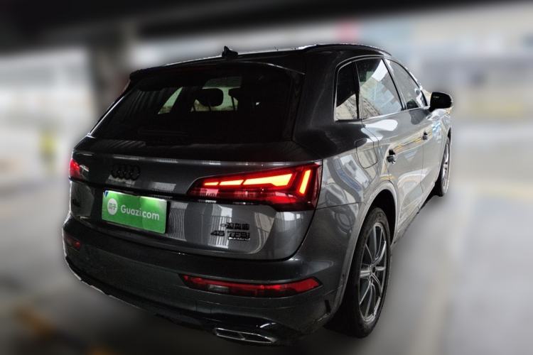 Used Audi Q5L 2022 45T Luxury Dynamic Model Rear Right 45 Deg