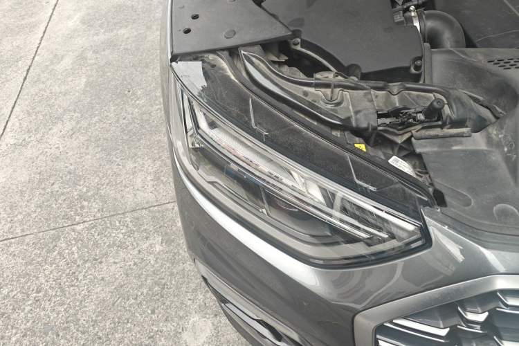Used Audi Q5L 2022 40T Luxury Dynamic Model Right Front Headlight