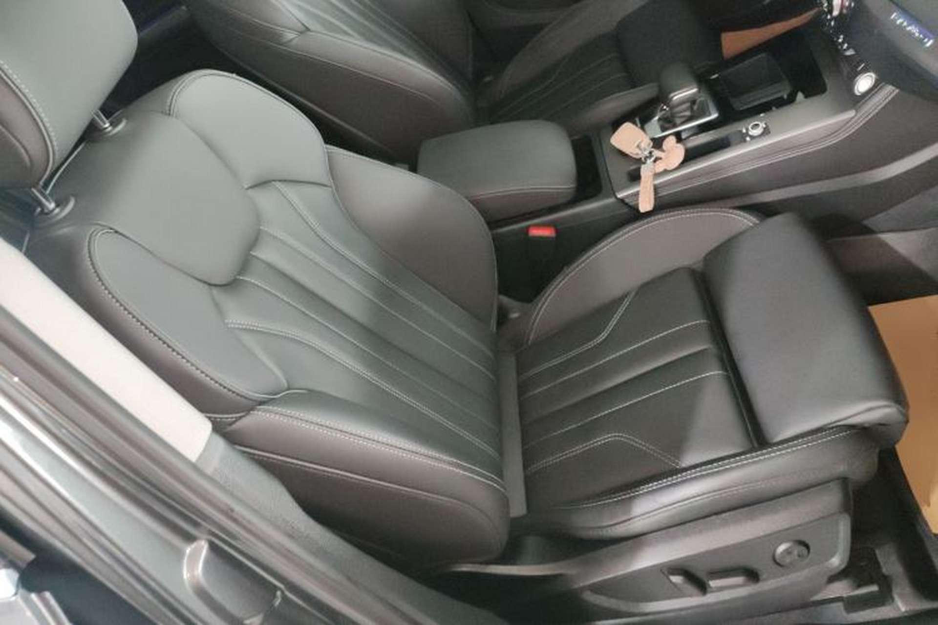 Used Audi Q5L 2022 Updated 40T Luxury Dynamic Edition Right Front Seat