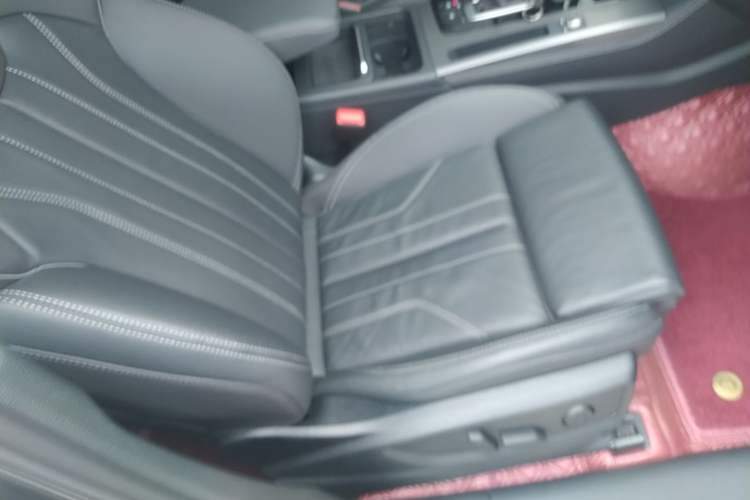 Used Audi Q5L 2022 Updated 40T Luxury Dynamic Edition Right Front Seat