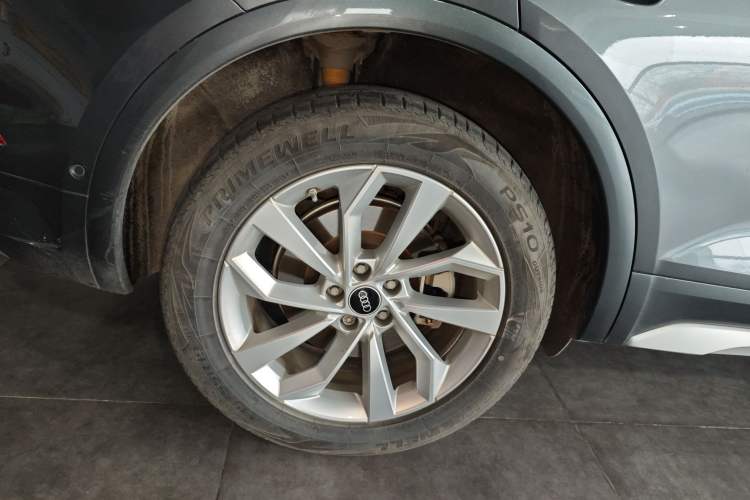Used Audi Q5L 2022 40T Luxury Dynamic Model Right Rear Wheel Hub