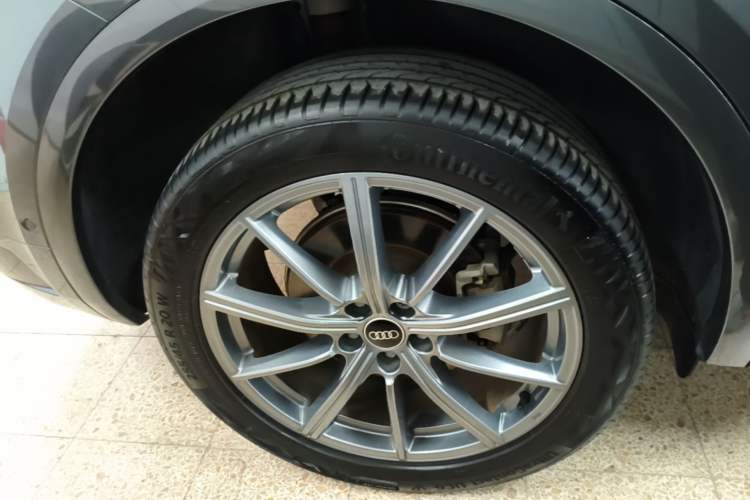 Used Audi Q5L 2022 45T Luxury Dynamic Model Right Rear Wheel Hub