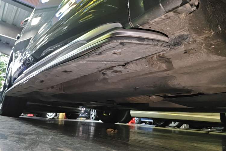 Used Audi Q5L 2022 45T Luxury Dynamic Model Right Side Sill