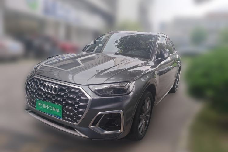 Used Audi Q5L 2022 40T Luxury Dynamic Model Guazi used car, China used car export, Used car for sale, Used  cars, Cheapest cars for sale