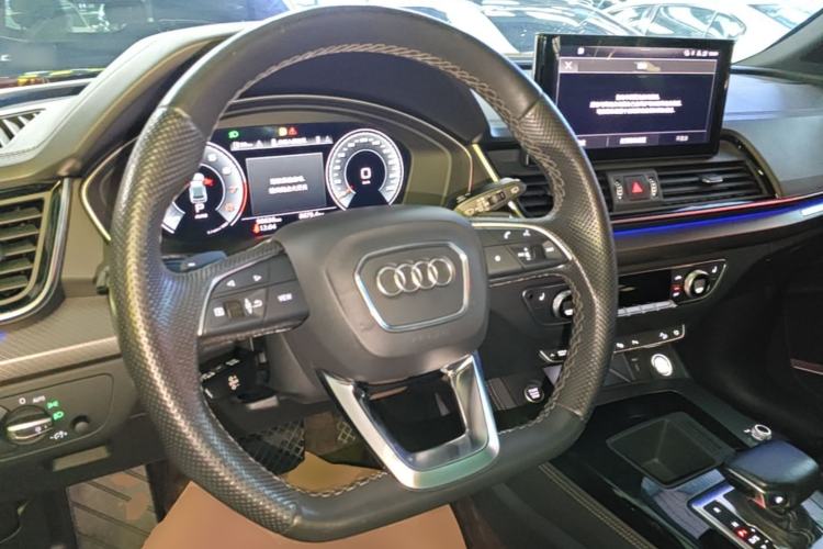 Used Audi Q5L 2022 45T Luxury Dynamic Model Steering Wheel