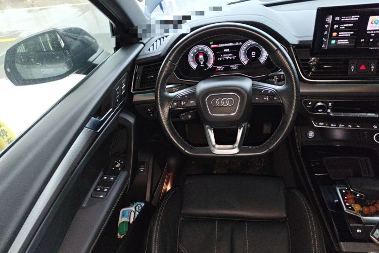 Used Audi Q5L 2022 45T Luxury Dynamic Model Steering Wheel