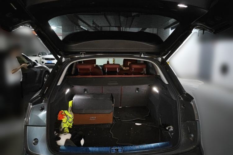 Used Audi Q5L 2022 Updated 45T Luxury Dynamic Version Trunk