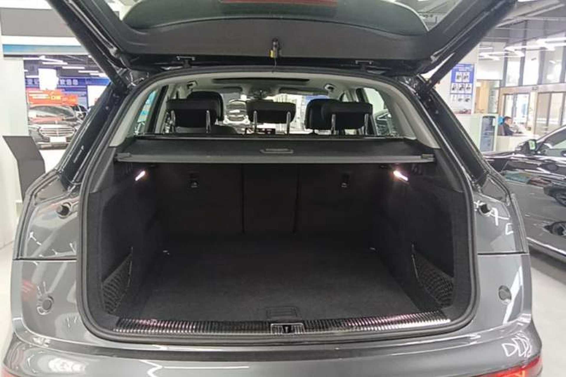 Used Audi Q5L 2022 Updated 45T Luxury Dynamic Version Trunk