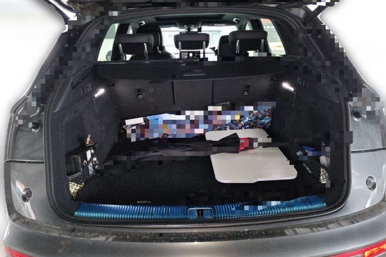Used Audi Q5L 2022 45T Luxury Dynamic Model Trunk