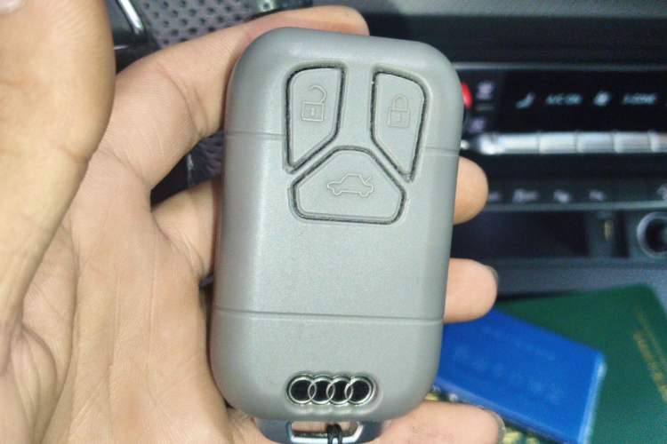Used Audi Q5L 2022 45T Luxury Dynamic Model Vehicle Key
