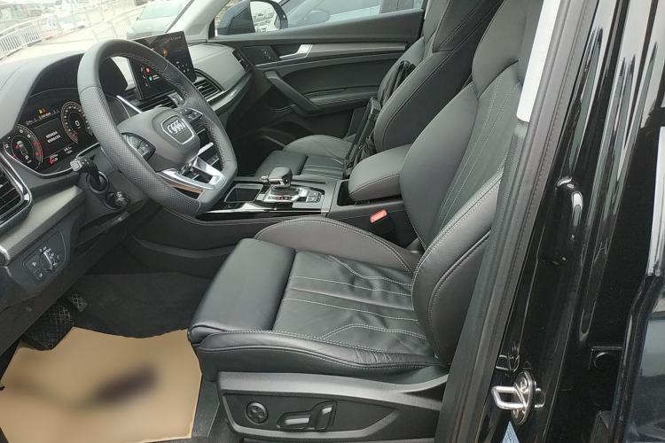 Used Audi Q5L 2022 45T Luxury Dynamic Model Left Front Seat