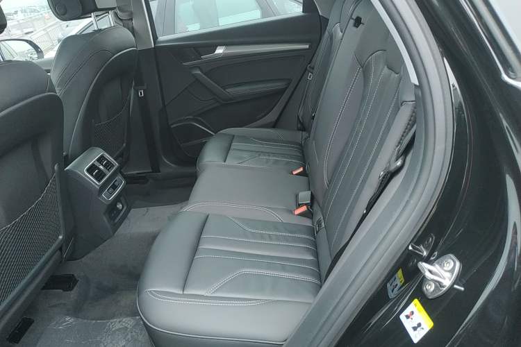Used Audi Q5L 2022 45T Luxury Dynamic Model Left Rear Seat