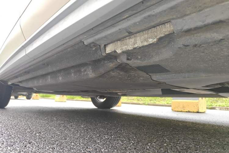 Used Audi Q5L 2022 40T Fashionable and Dynamic Model Chassis Rear Left