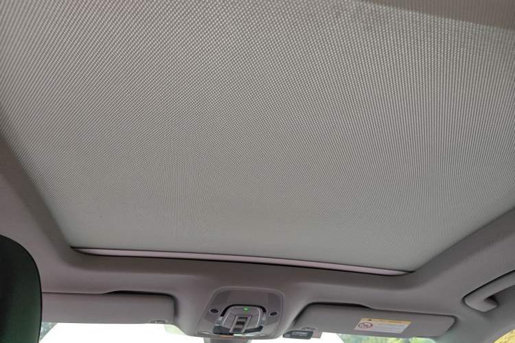 Used Audi Q5L 2022 40T Fashionable and Dynamic Model Headliner