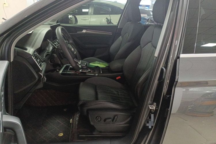 Used Audi Q5L 2022 45T Luxury Dynamic Model Left Front Seat