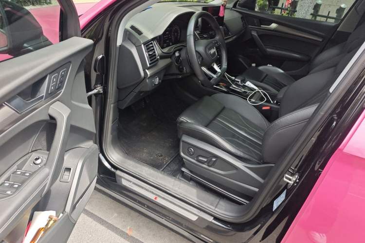 Used Audi Q5L 2022 45T Luxury Dynamic Model Driver Seat