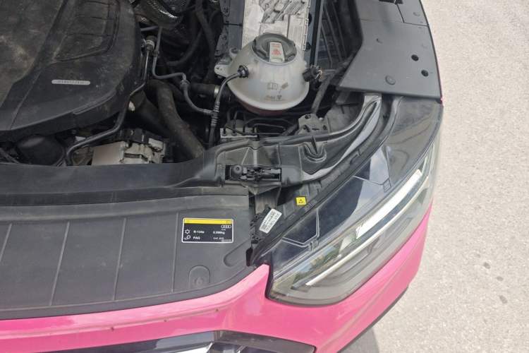 Used Audi Q5L 2022 45T Luxury Dynamic Model Engine Bay Left