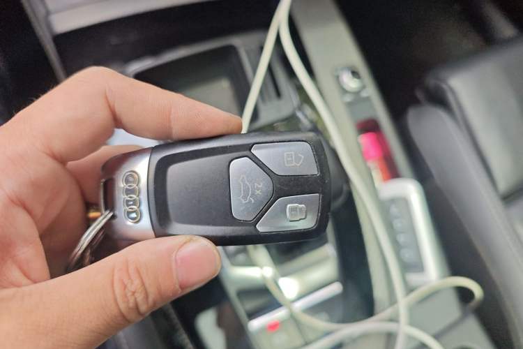 Used Audi Q5L 2022 45T Luxury Dynamic Model Vehicle Key