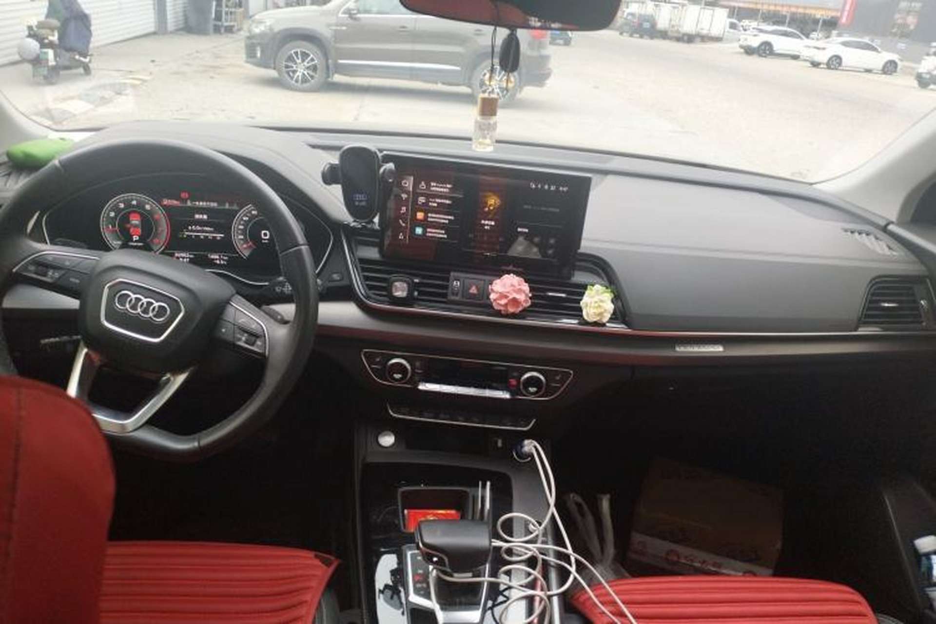 Used Audi Q5L 2022 Updated 40T Luxury Dynamic Edition Center Console