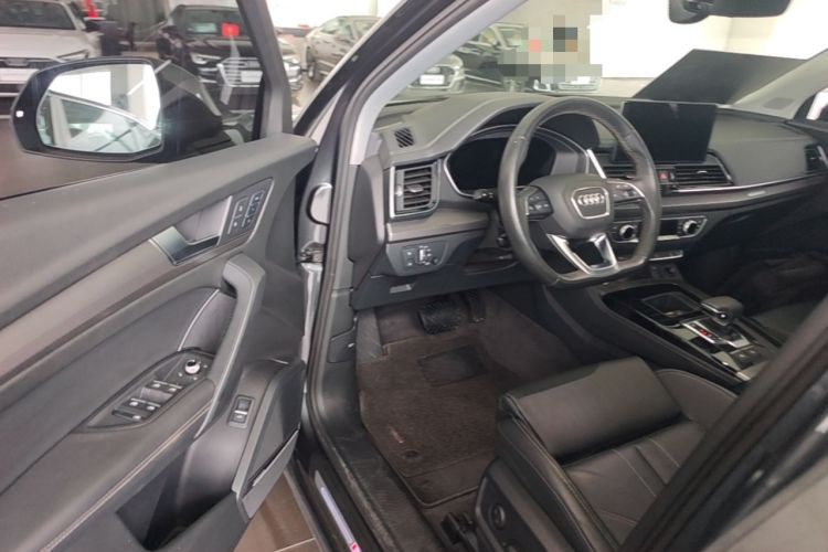 Used Audi Q5L 2022 Updated 45T Luxury Dynamic Version Driver Seat