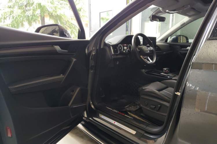 Used Audi Q5L 2022 45T Prestige Dynamic Edition Driver Seat