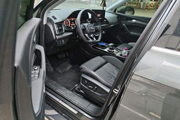 Used Audi Q5L 2022 Updated 45T Luxury Dynamic Version Driver Seat