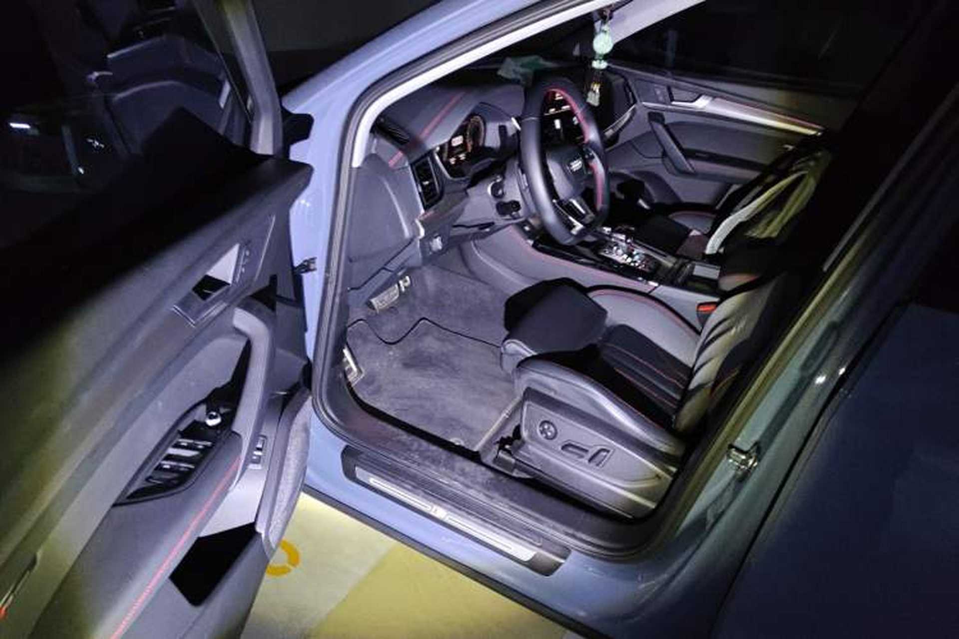 Used Audi Q5L 2022 40T RS Package Performance Model Driver Seat
