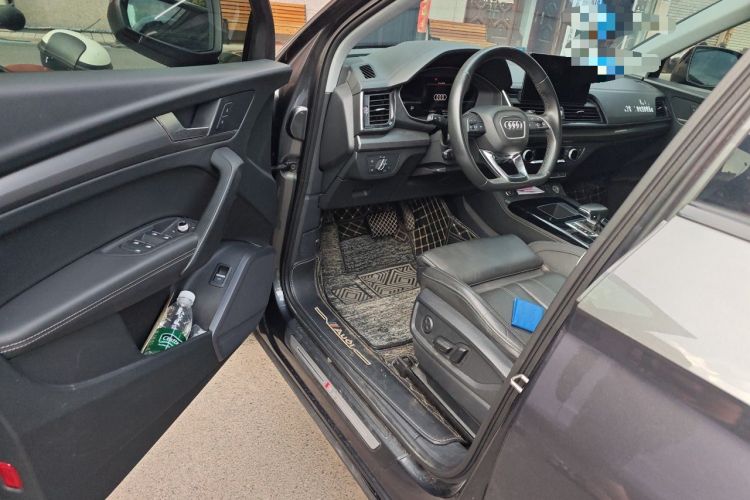 Used Audi Q5L 2022 40T Luxury Dynamic Model Driver Seat