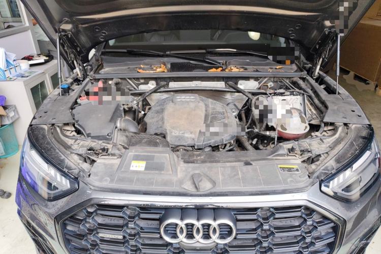 Used Audi Q5L 2022 45T Prestige Dynamic Edition Engine Bay