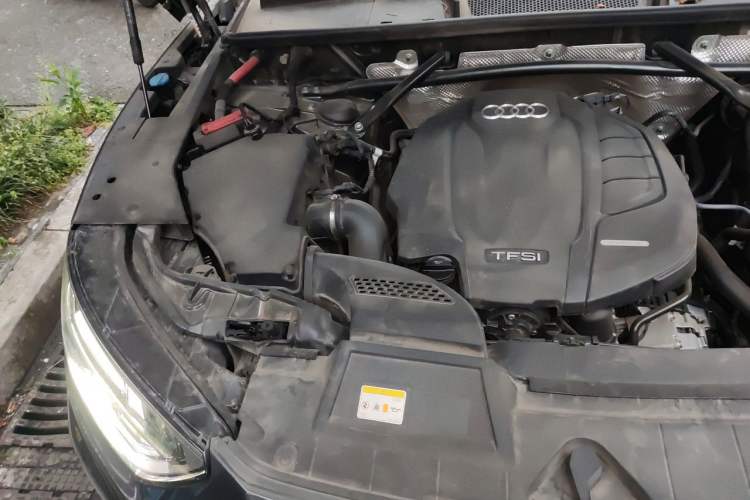 Used Audi Q5L 2022 40T Fashionable and Dynamic Model Engine Bay Right