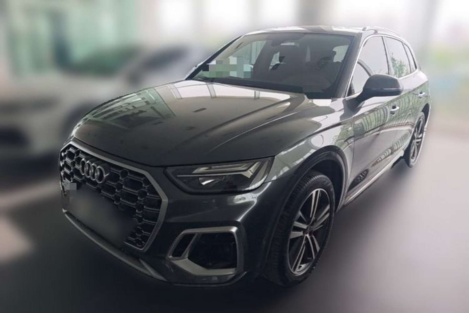 Used Audi Q5L 2022 Updated 45T Luxury Dynamic Version Front Left 45 Deg
