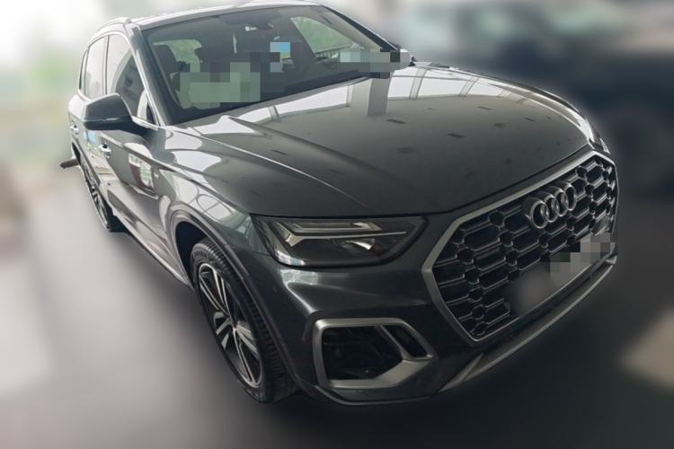 Used Audi Q5L 2022 Updated 45T Luxury Dynamic Version Front Right 45 Deg
