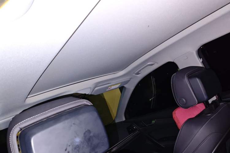 Used Audi Q5L 2022 Updated 40T Luxury Dynamic Edition Headliner