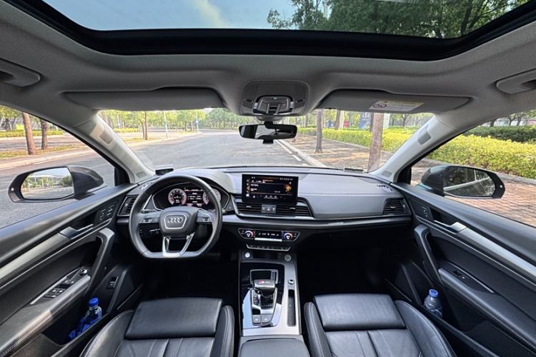 Used Audi Q5L 2022 45T Luxury Dynamic Model Interior 1