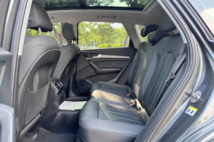 Used Audi Q5L 2022 45T Luxury Dynamic Model Interior 8
