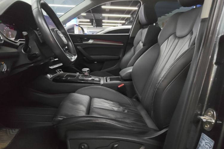 Used Audi Q5L 2022 40T Luxury Dynamic Model Left Front Seat