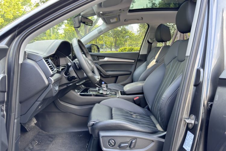 Used Audi Q5L 2022 45T Luxury Dynamic Model Left Front Seat