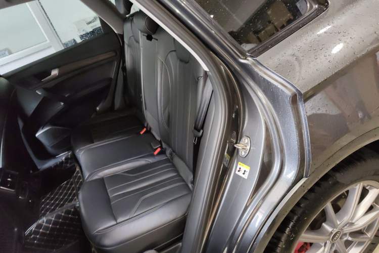 Used Audi Q5L 2022 45T Prestige Dynamic Edition Left Rear Seat