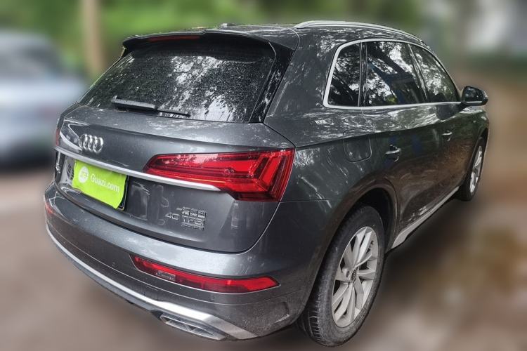 Used Audi Q5L 2022 40T Luxury Dynamic Model Rear Right 45 Deg