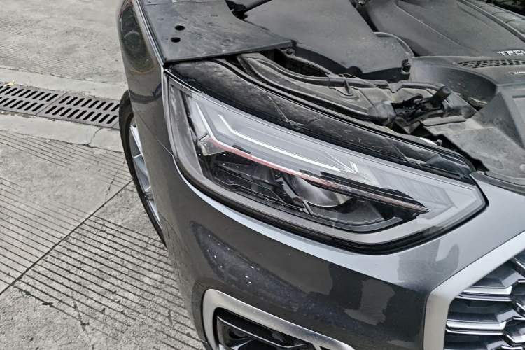 Used Audi Q5L 2022 Updated 45T Luxury Dynamic Version Right Front Headlight