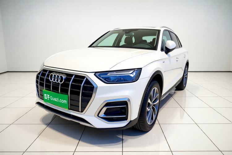 Used Audi Q5L 2022 40T Luxury Elegant Model Guazi used car, China used car export, Used car for sale, Used  cars, Cheapest cars for sale