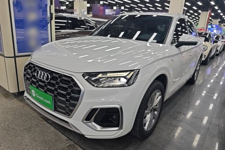 Used Audi Q5L 2022 40T Luxury Dynamic Model Guazi used car, China used car export, Used car for sale, Used  cars, Cheapest cars for sale