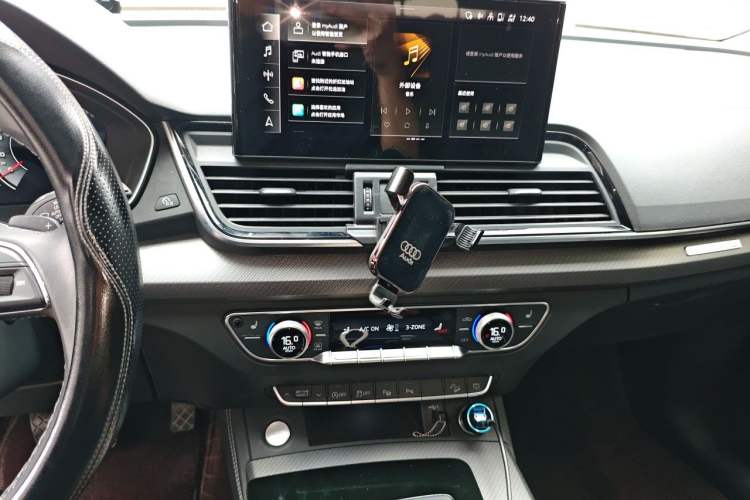 Used Audi Q5L 2022 Updated 40T Luxury Dynamic Edition Audio And AC Panel