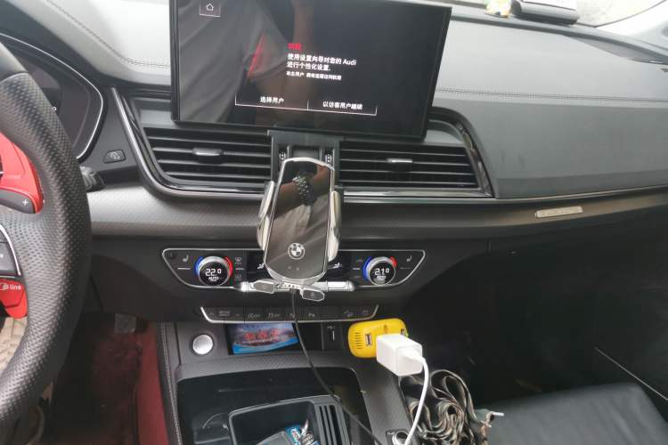 Used Audi Q5L 2022 Updated 45T Luxury Dynamic Version Audio And AC Panel