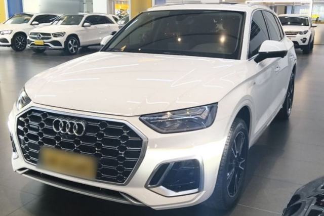 Used Audi Q5L 2022 40T Fashionable and Dynamic Model