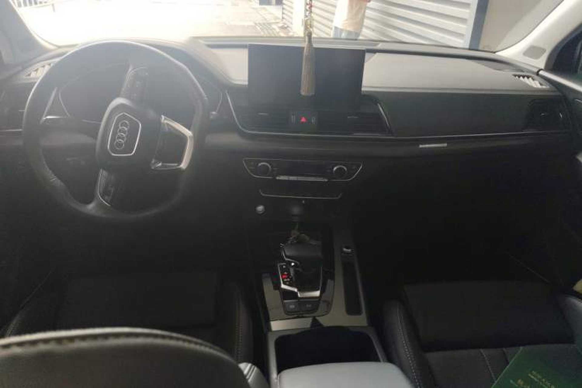 Used Audi Q5L 2022 Updated 45T Luxury Dynamic Version Center Console
