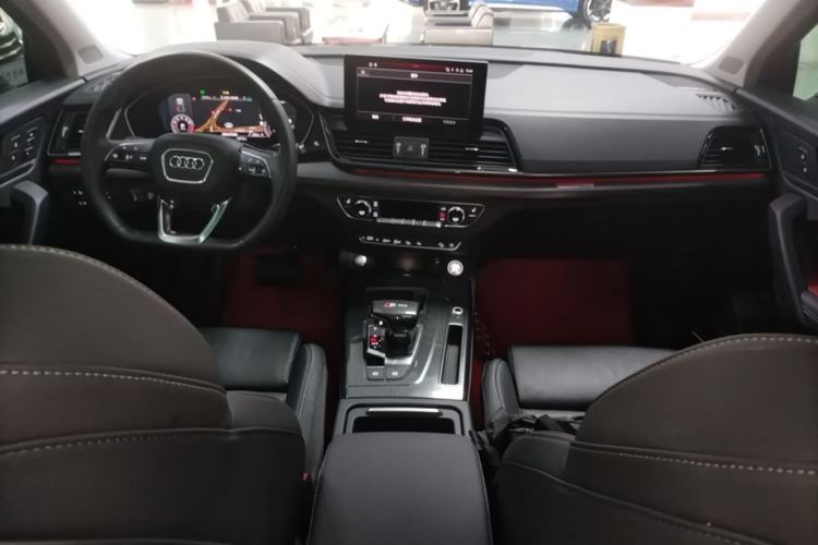 Used Audi Q5L 2022 Updated 45T Luxury Dynamic Version Center Console