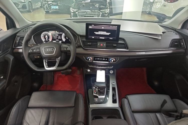 Used Audi Q5L 2022 Updated 40T Luxury Dynamic Edition Center Console
